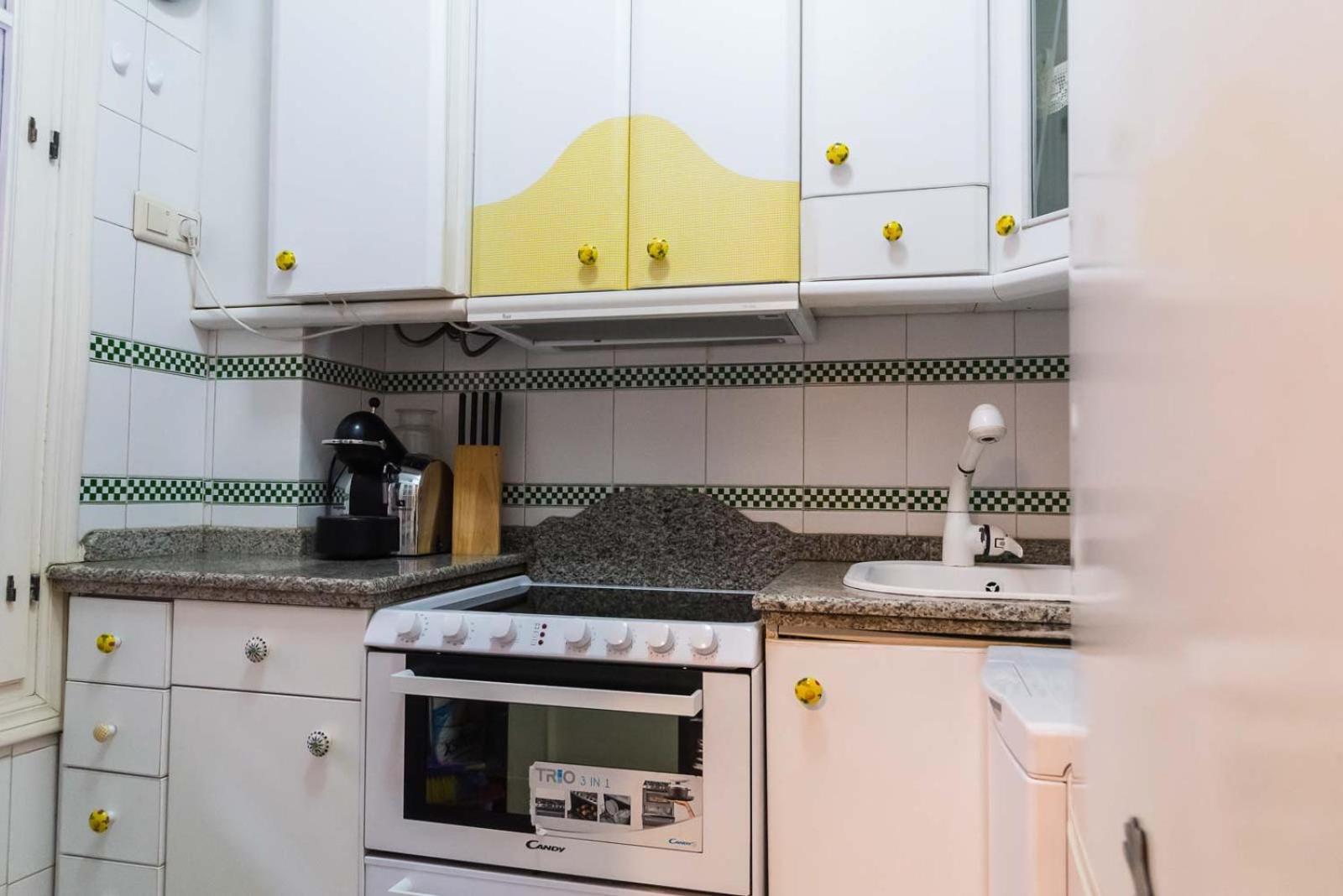 Apartamento Lirio Donkey เซบีญา ภายนอก รูปภาพ